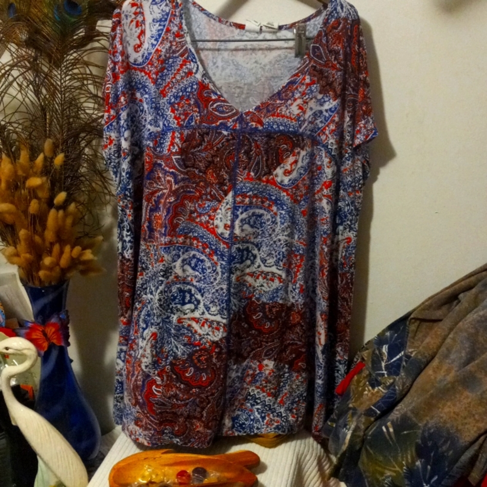 Artisan NY top super comfy cute as can be